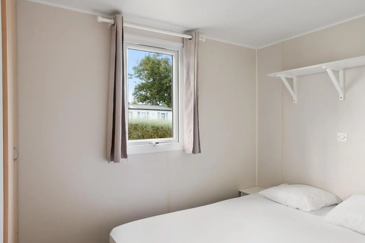 Camping Neptuno Hotel Pals