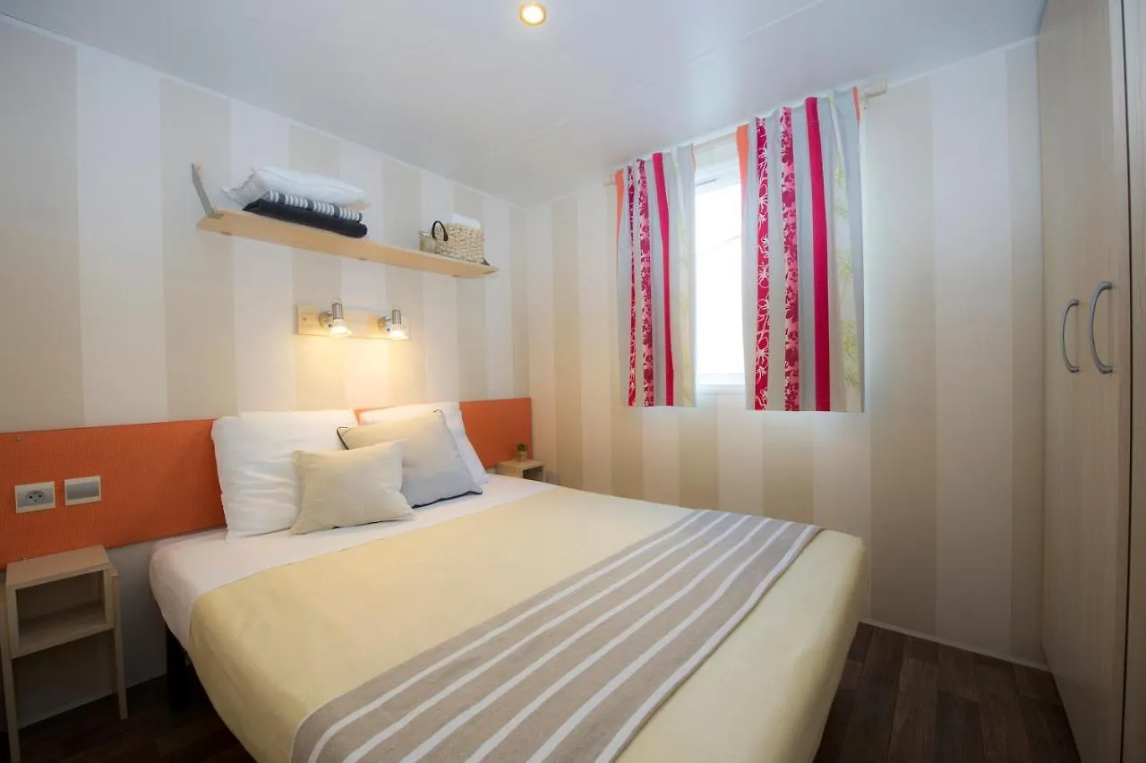 Camping Neptuno Hotel Pals