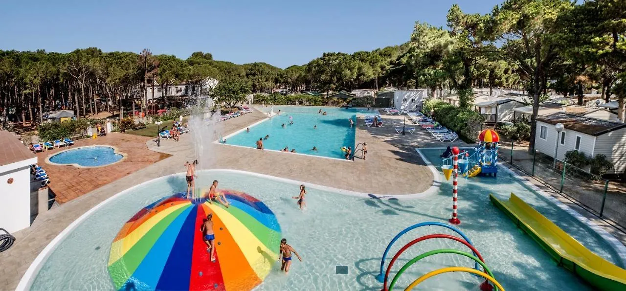 Camping Neptuno Hotel Pals