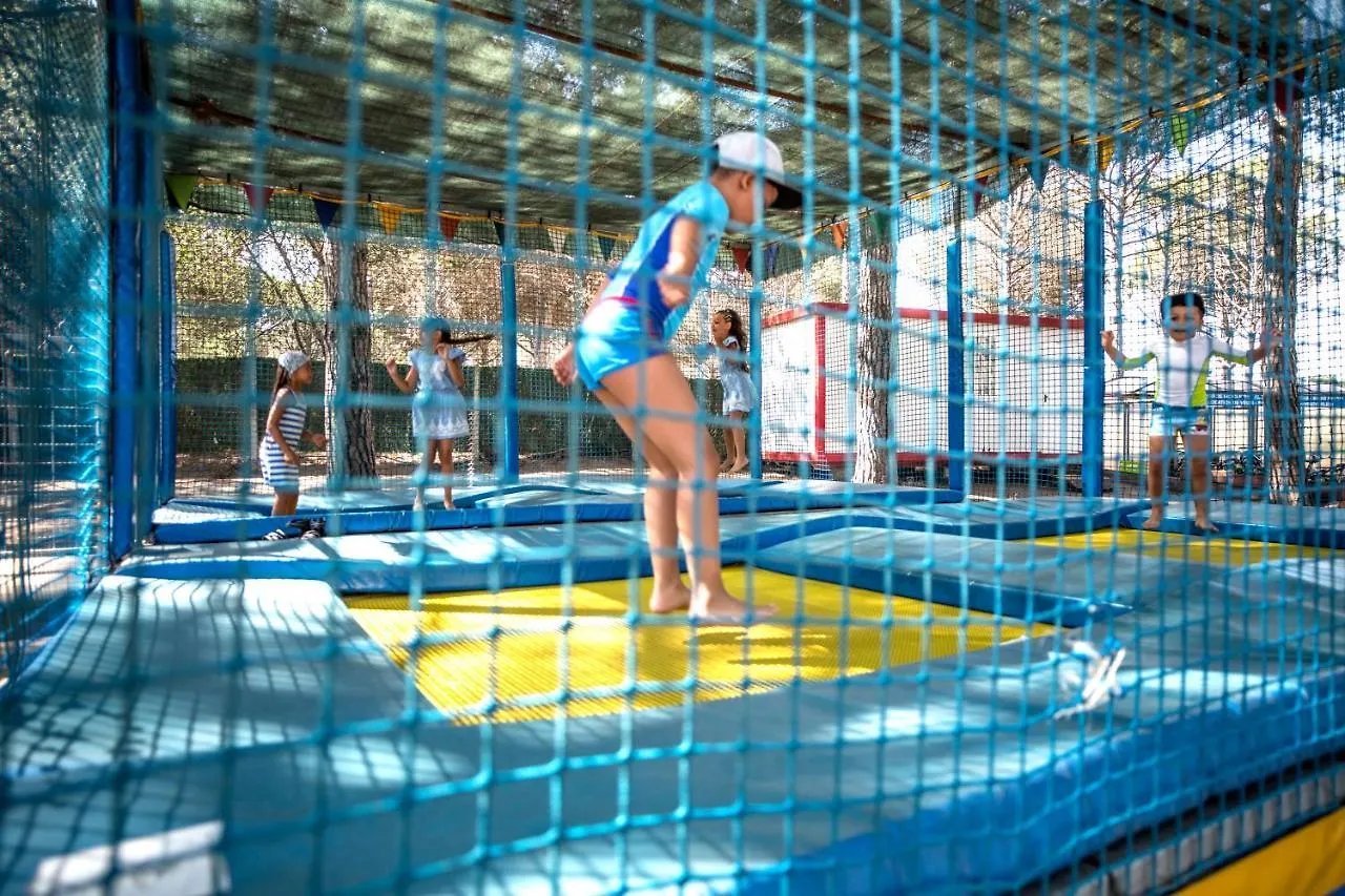 Camping Neptuno Hotel Pals